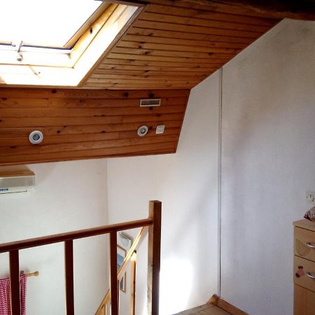 Studio Avec Piscine Privee Jardin Clos Et Wifi A Saint Jean D'Angely Exterior photo